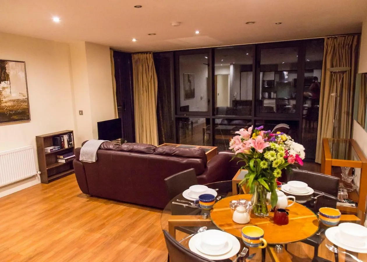 Spacous Dublin Escape 3Br Ensuited Free Parking Irland